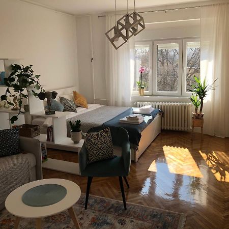 ノヴィ・サドCasa Lusiアパートメント エクステリア 写真