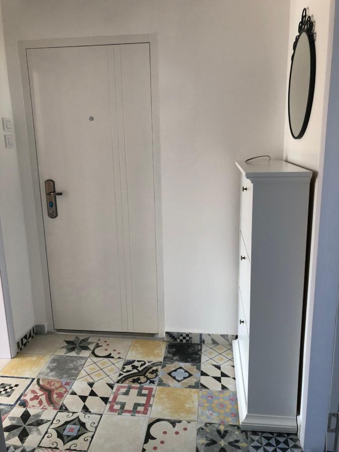 ノヴィ・サドCasa Lusiアパートメント エクステリア 写真