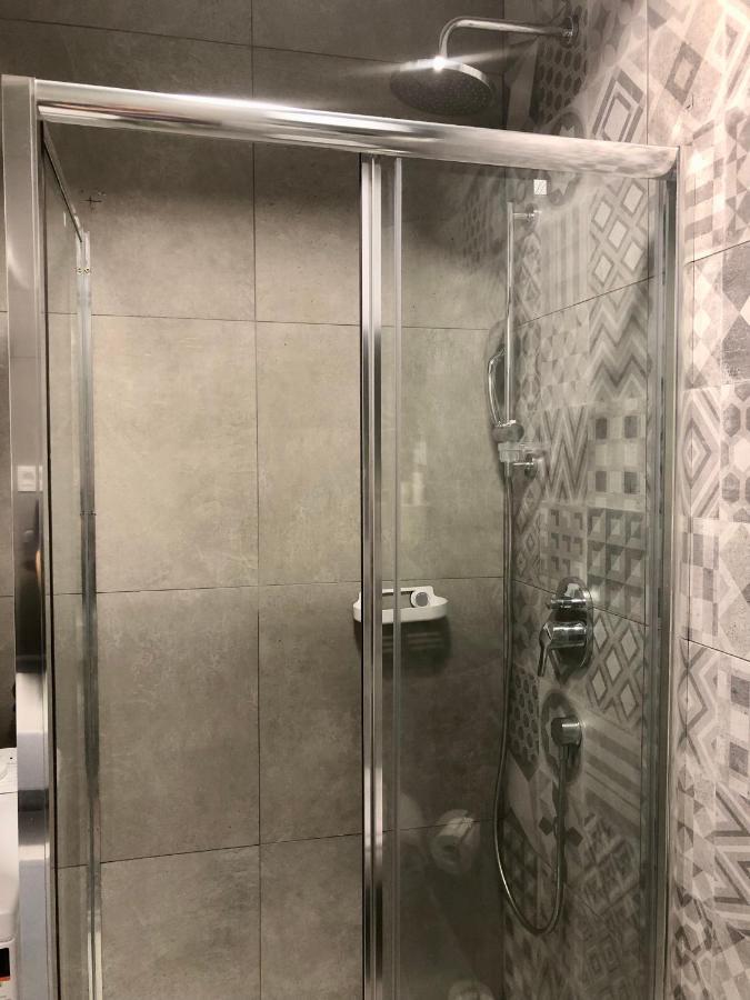 ノヴィ・サドCasa Lusiアパートメント エクステリア 写真